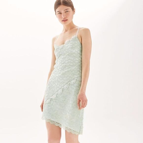 Topshop Mint Green Side Cutout Asymmetrical Hem Lace Overlay Dress Size 6 - Picture 1 of 8
